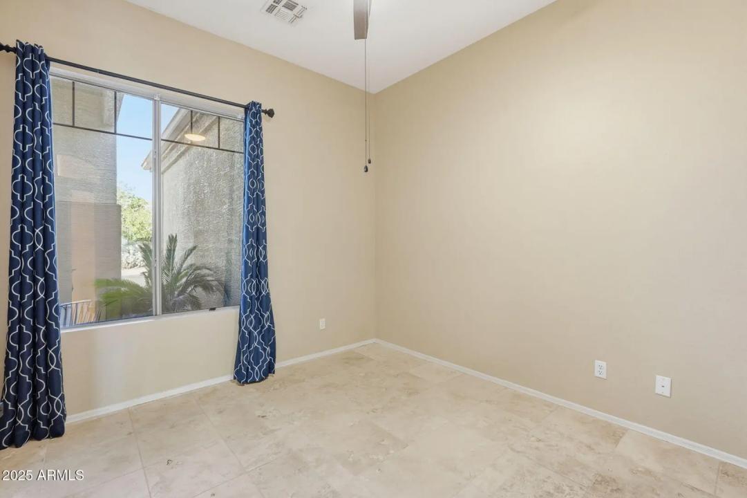 Real Estate Picture 21