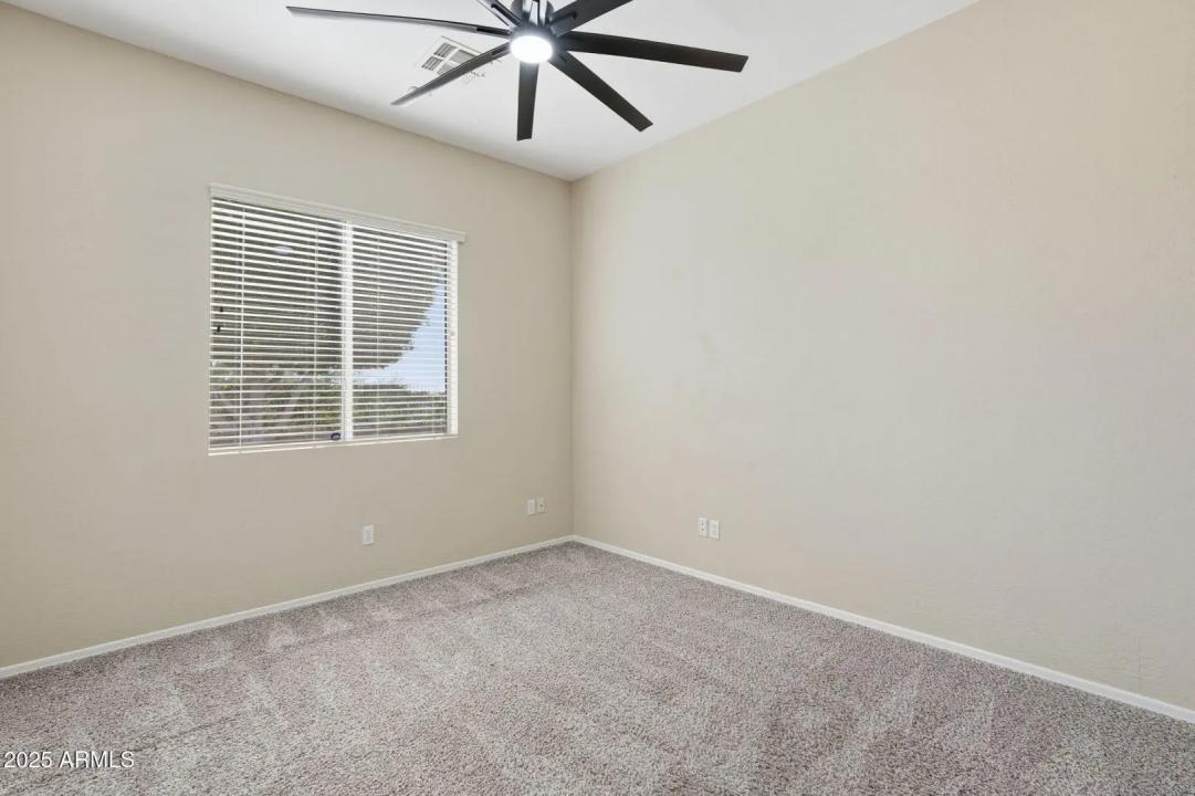 Real Estate Picture 25