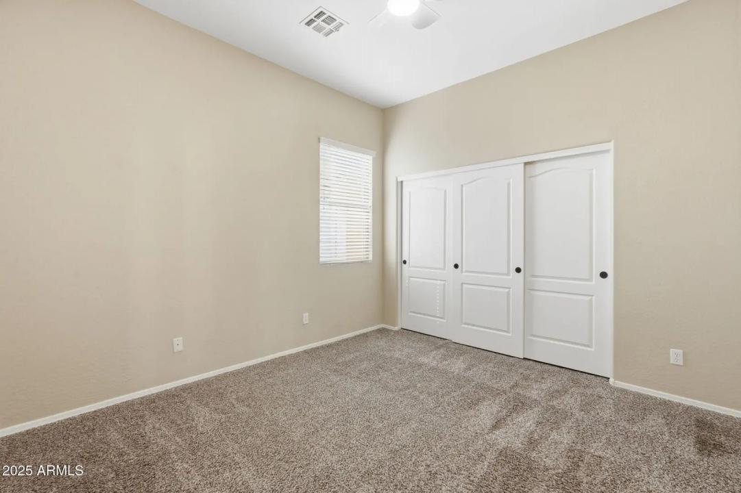 Real Estate Picture 26