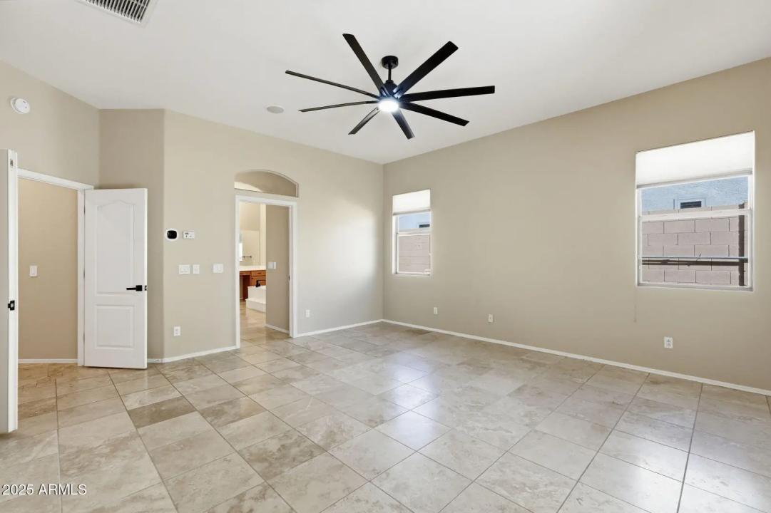 Real Estate Picture 31