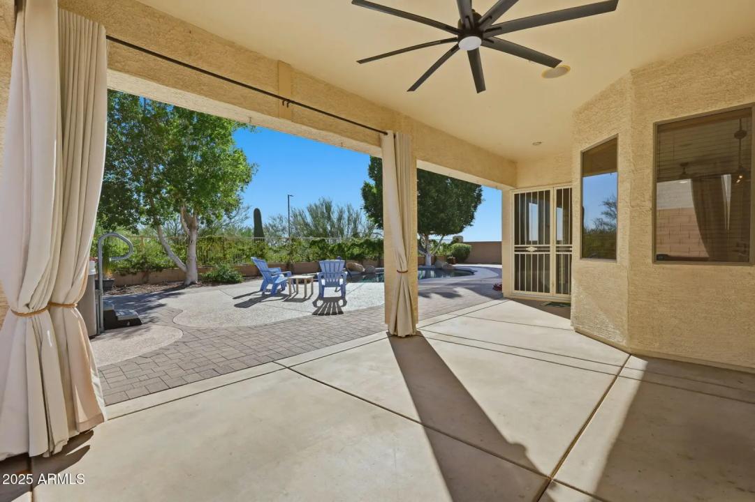 Real Estate Picture 40