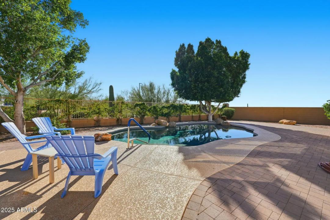 Real Estate Picture 43