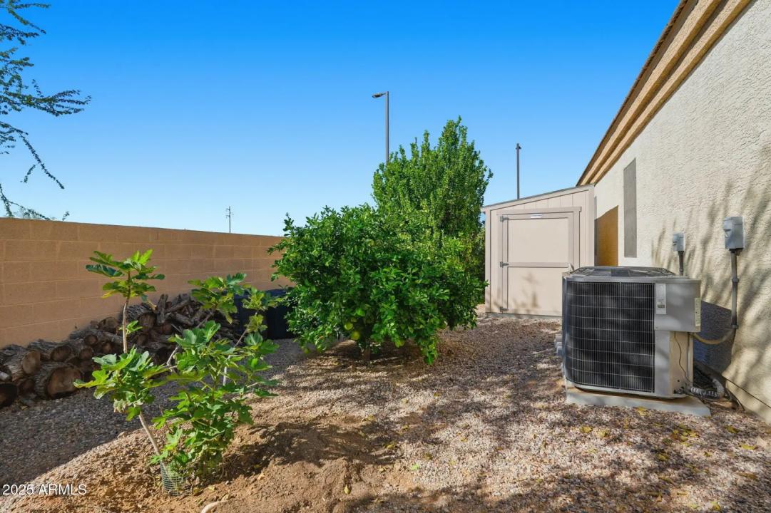 Real Estate Picture 46