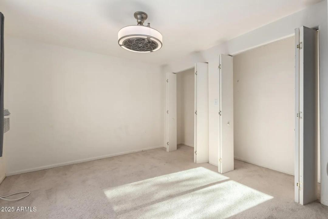 Real Estate Picture 19