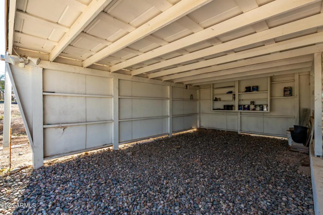 Real Estate Picture 26