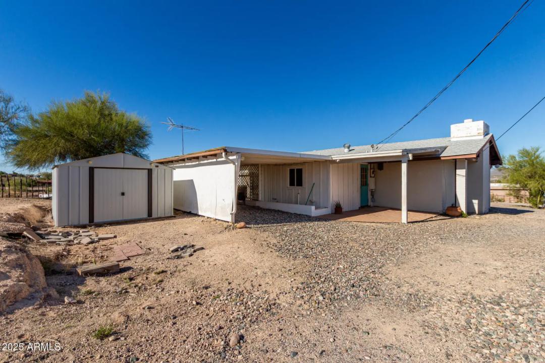 Real Estate Picture 32