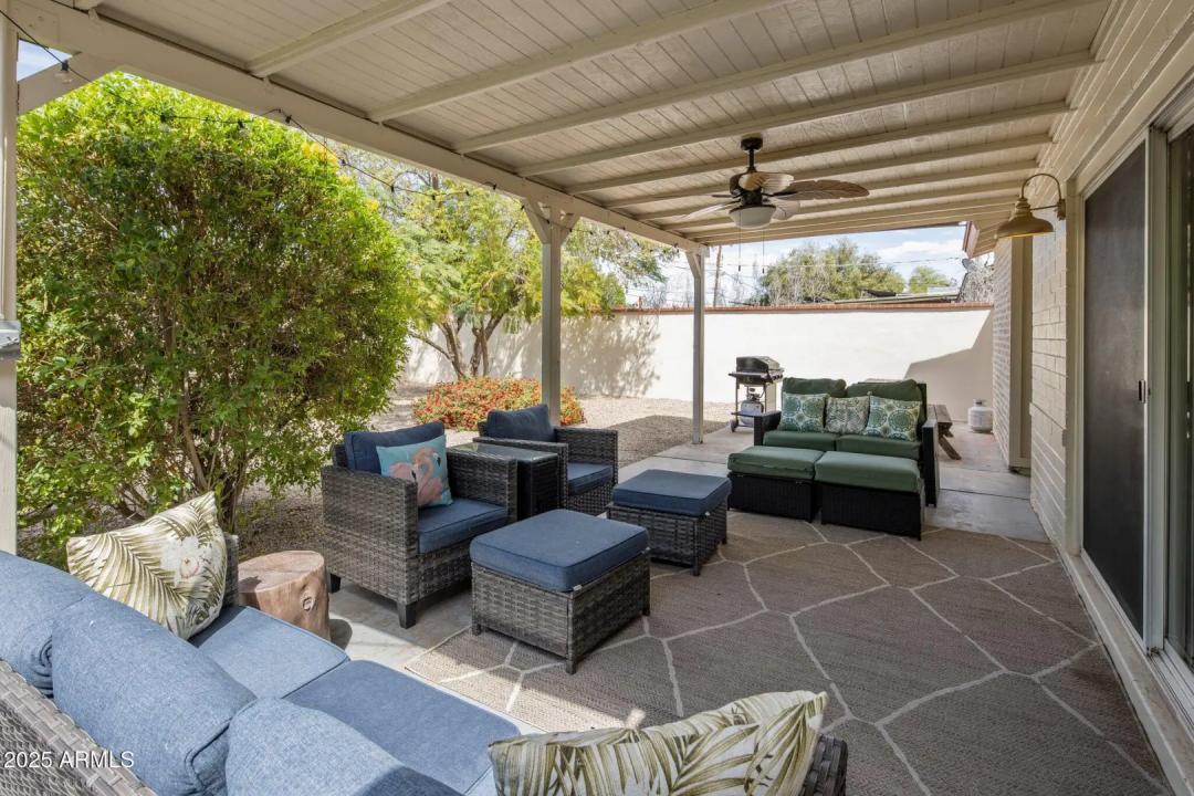Real Estate Picture 20