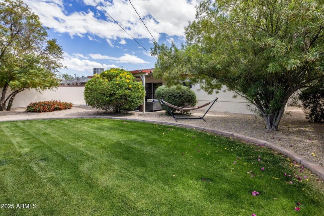 Real Estate Picture 21