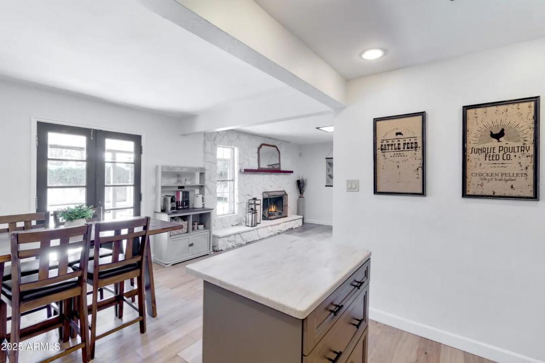 Real Estate Picture 8