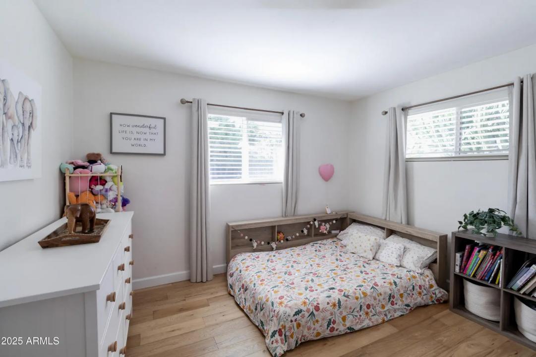 Real Estate Picture 19