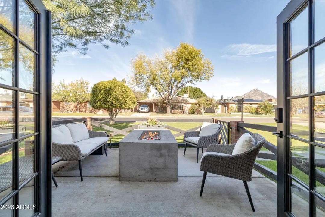 Real Estate Picture 15