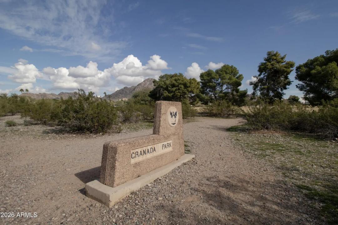 Real Estate Picture 26