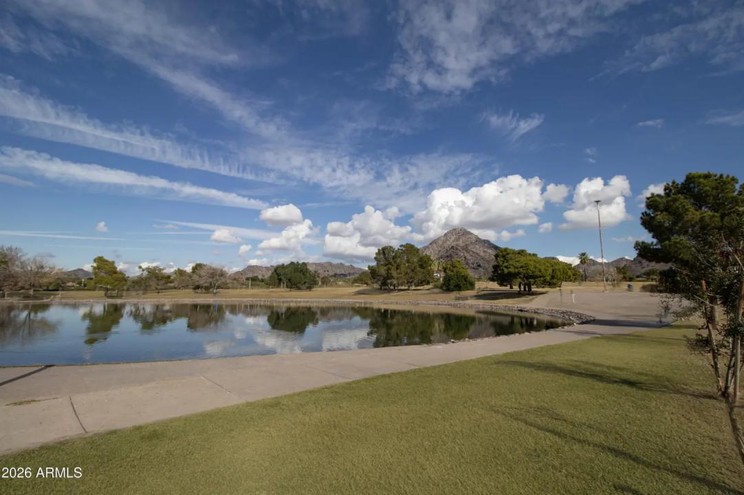 Real Estate Picture 27