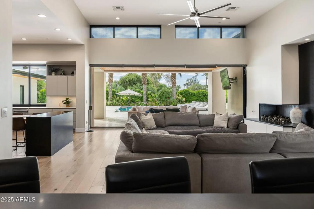 Real Estate Picture 2