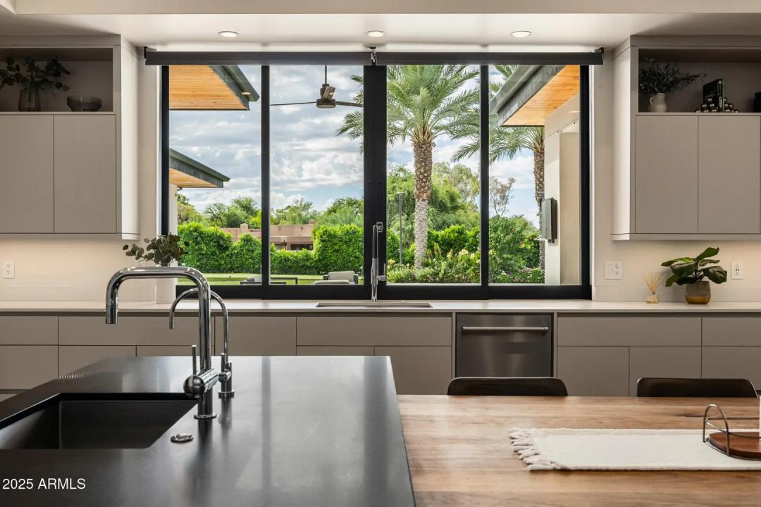 Real Estate Picture 20