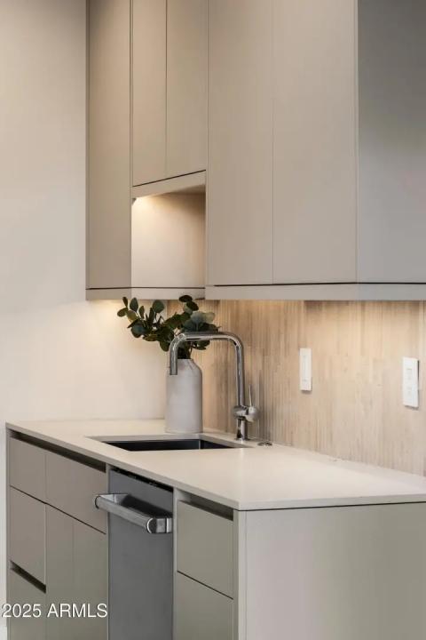 Real Estate Picture 27