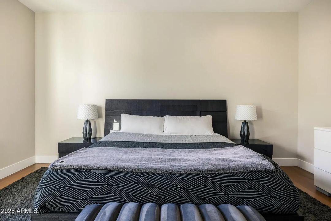 Real Estate Picture 36