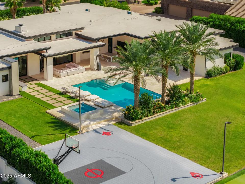 Real Estate Picture 48