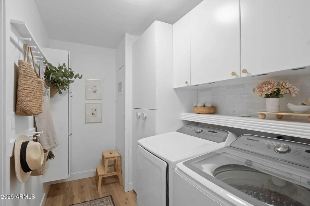 Real Estate Picture 20