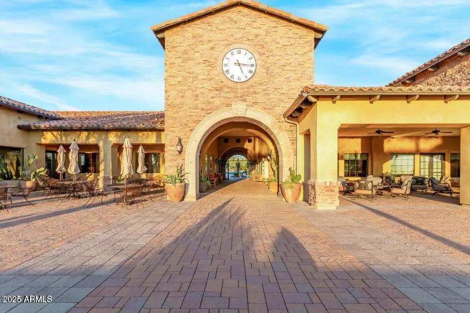 Real Estate Picture 30