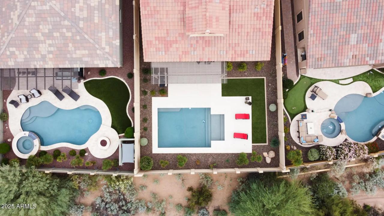 Real Estate Picture 27