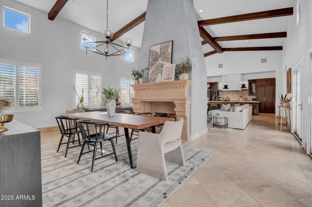 Real Estate Picture 5