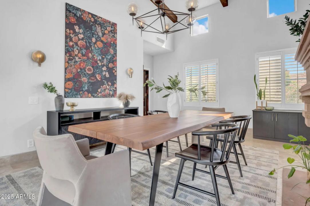 Real Estate Picture 6