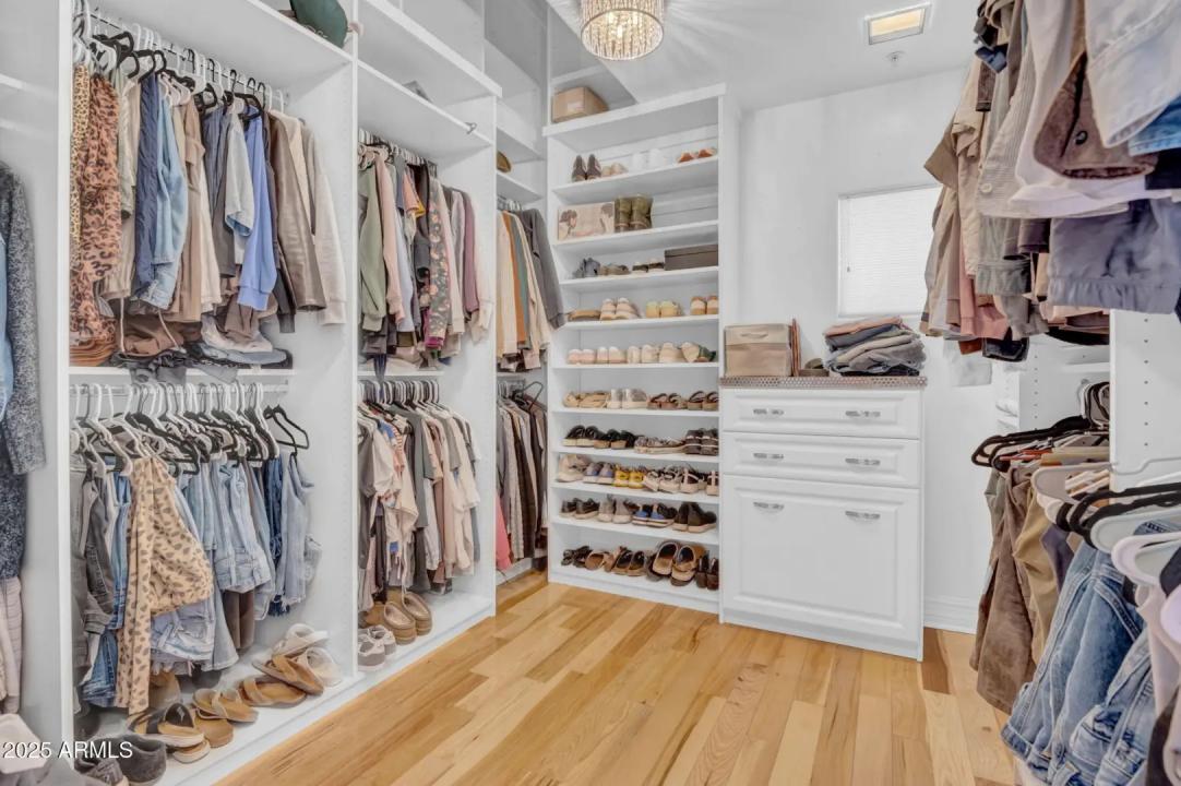 Real Estate Picture 26