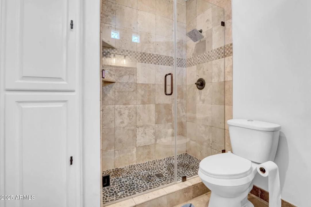 Real Estate Picture 34