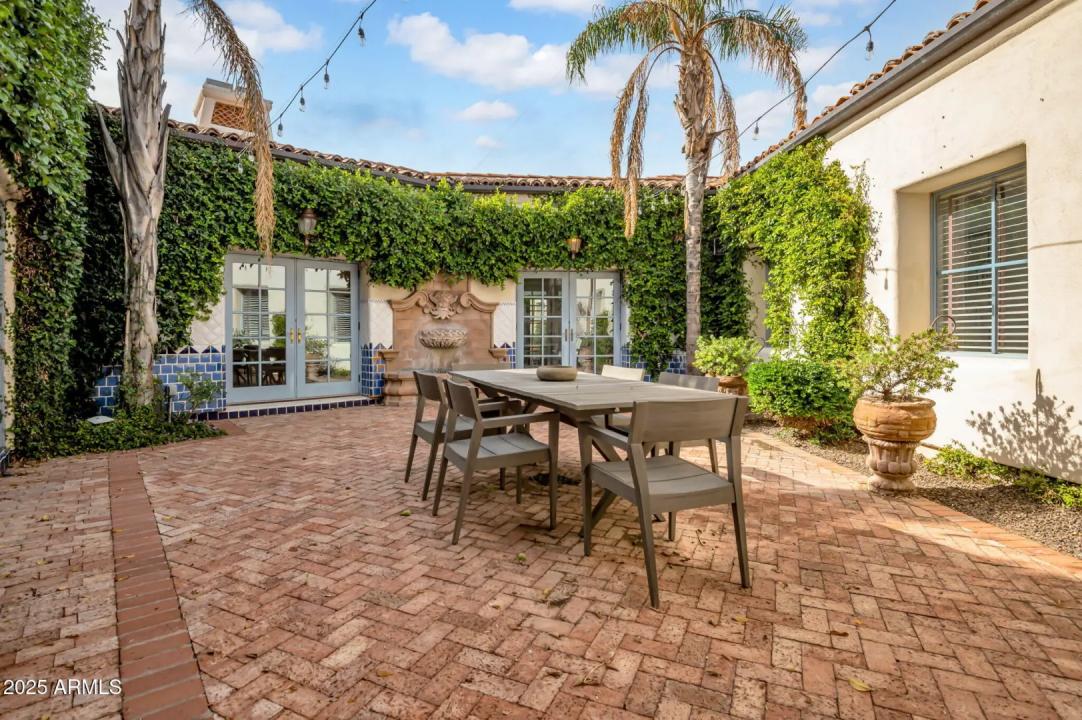 Real Estate Picture 43