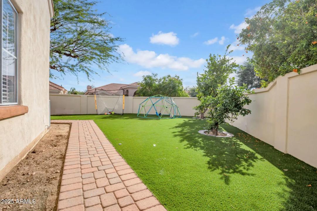 Real Estate Picture 51