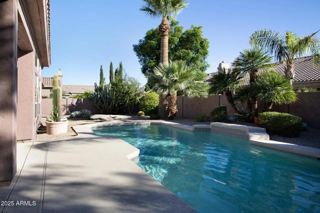 Real Estate Picture 27
