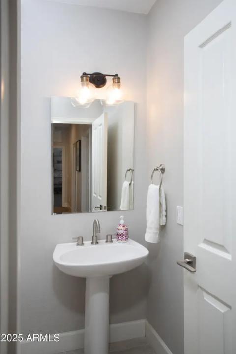 Real Estate Picture 15