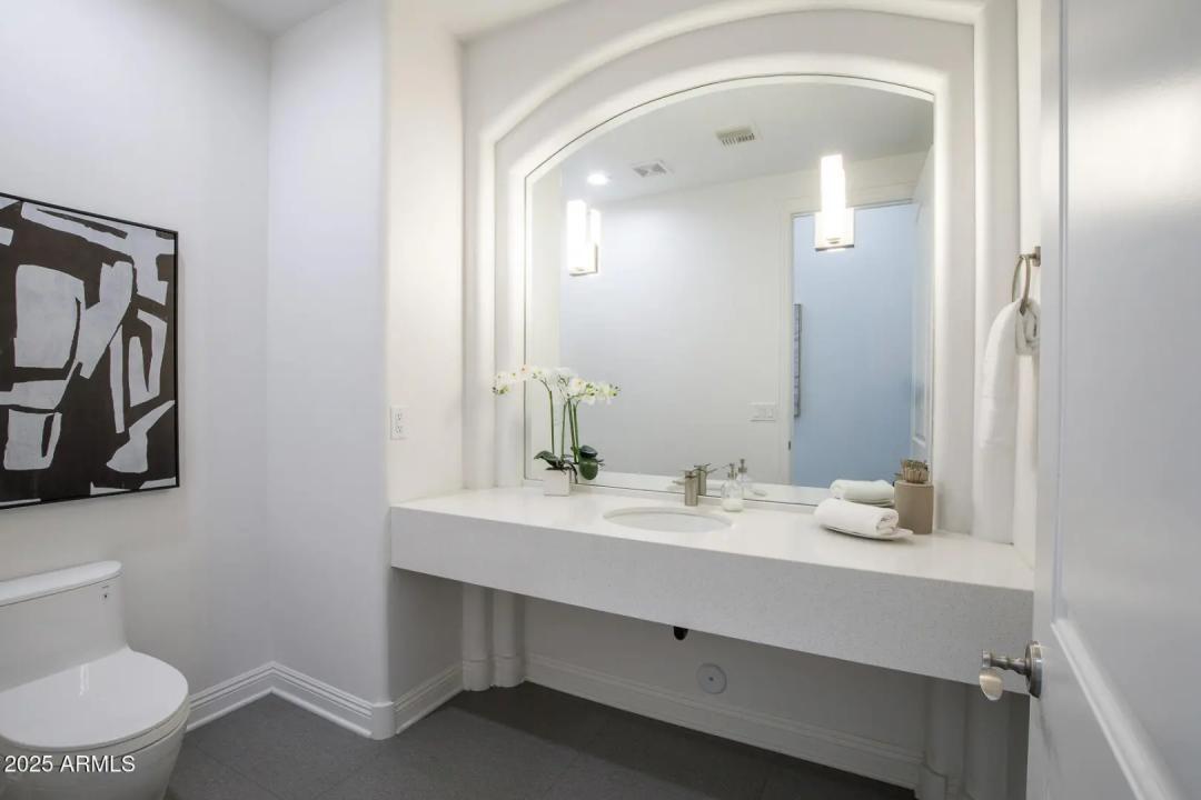 Real Estate Picture 69