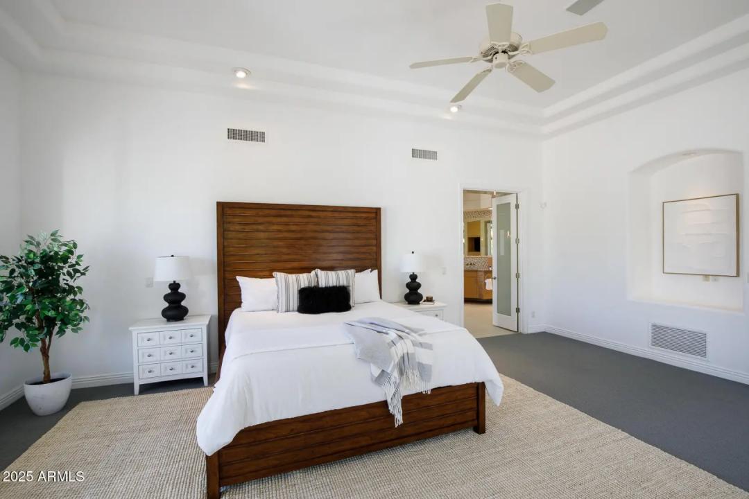 Real Estate Picture 46