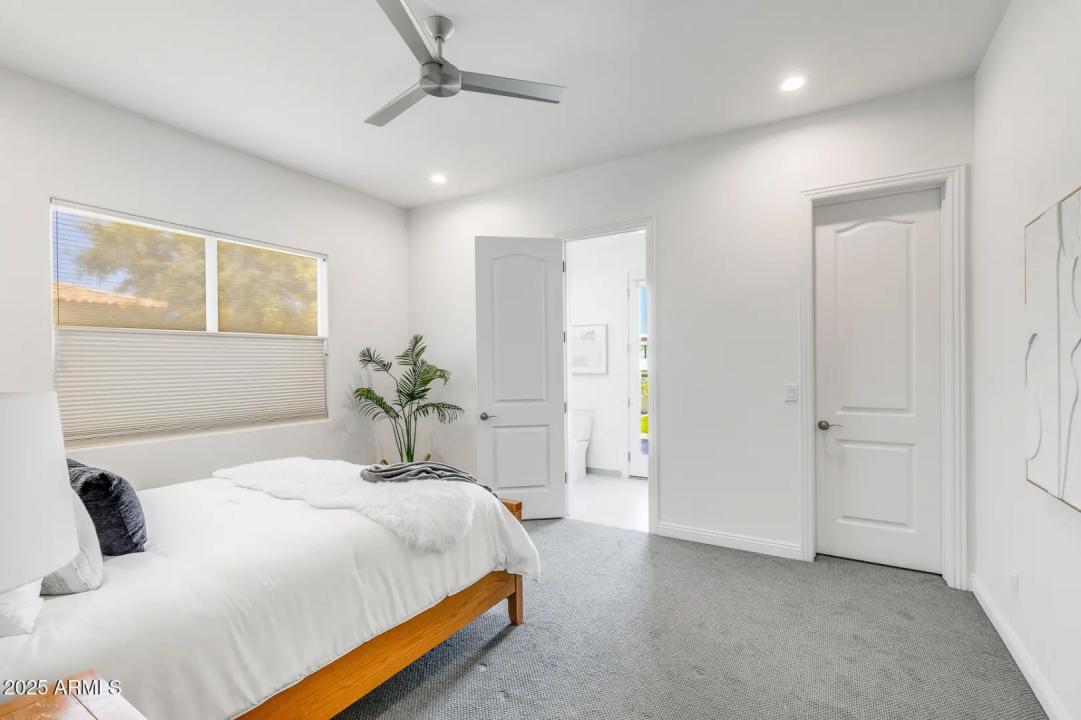 Real Estate Picture 60