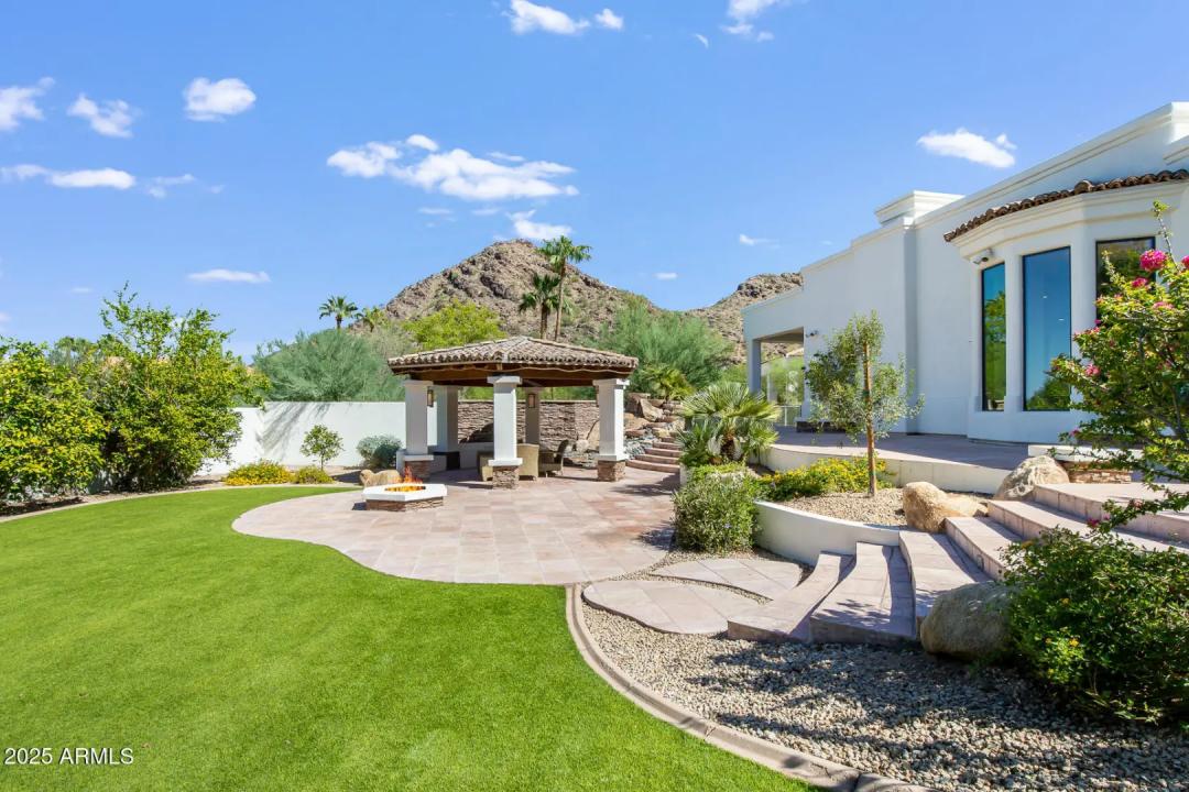 Real Estate Picture 32