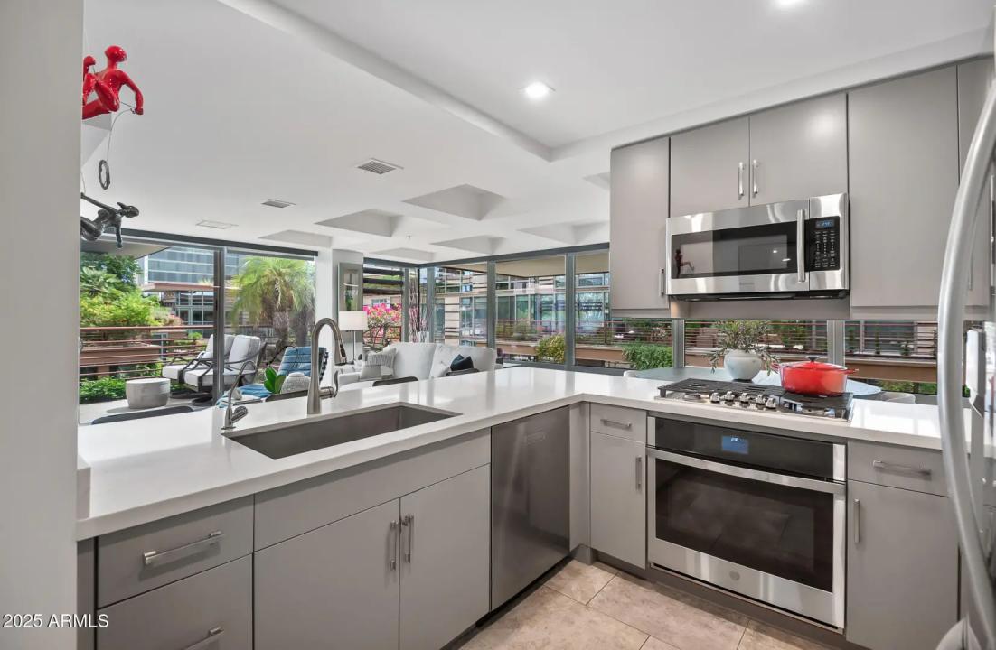 Real Estate Picture 2