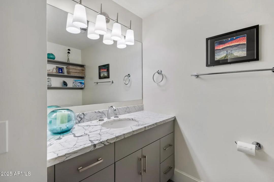 Real Estate Picture 31