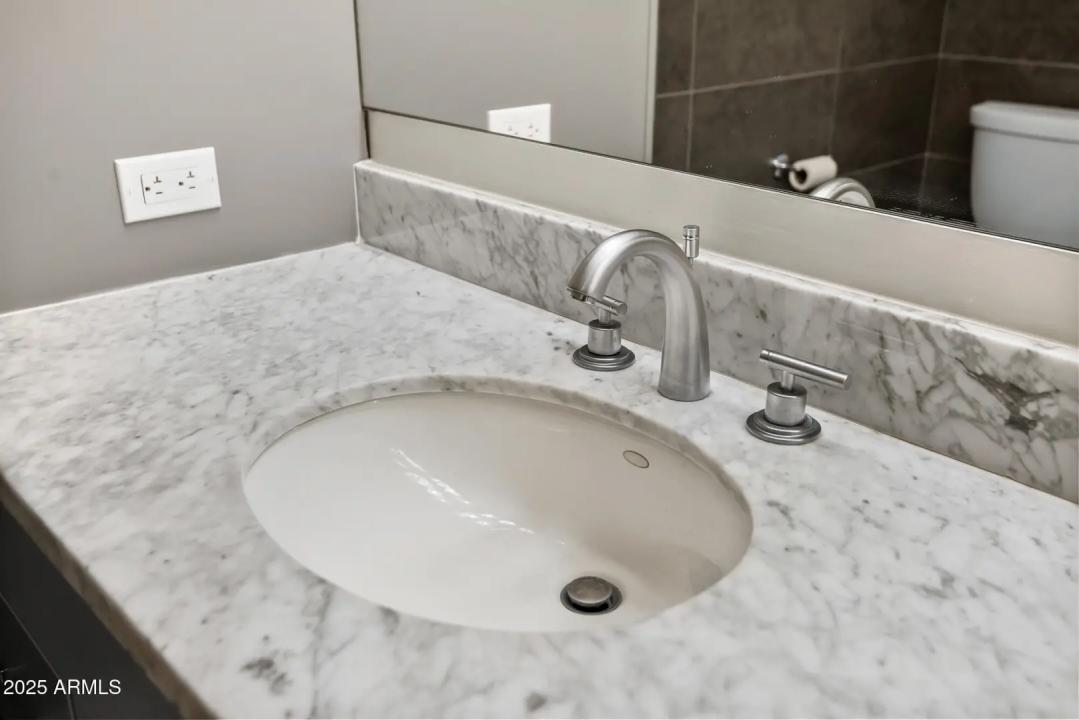 Real Estate Picture 37
