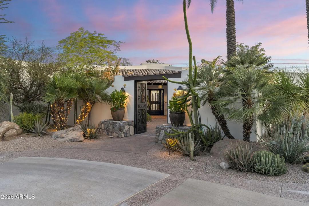 Real Estate Picture 14