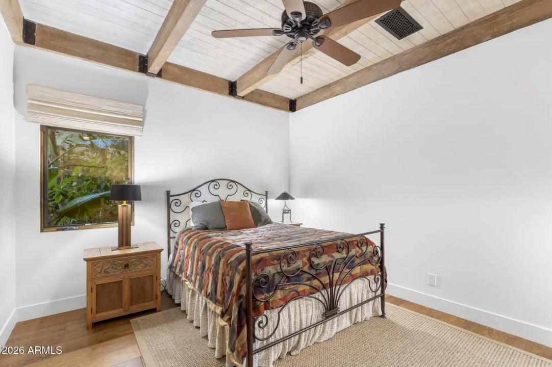 Real Estate Picture 60