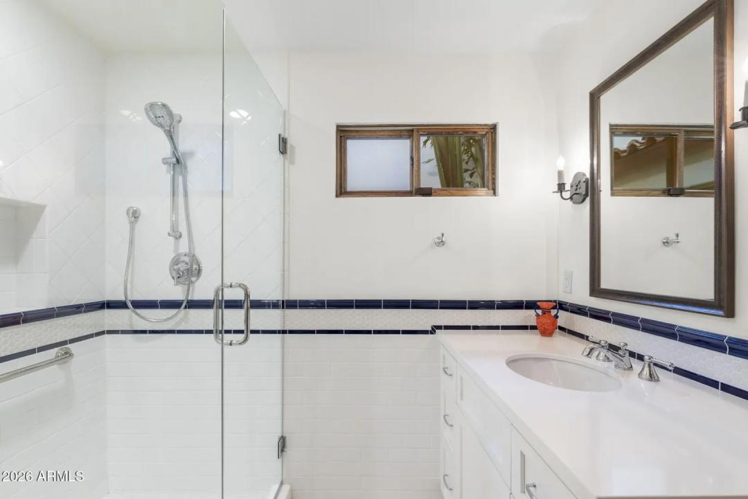 Real Estate Picture 61