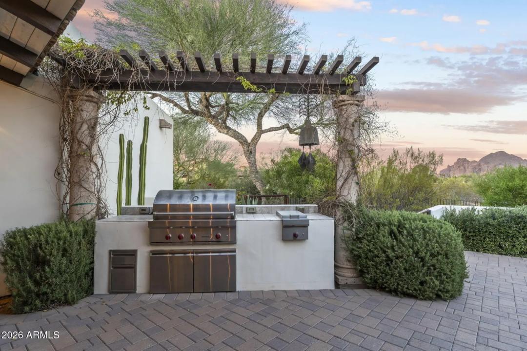 Real Estate Picture 81