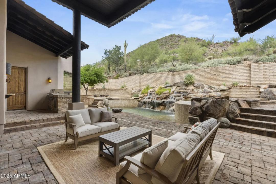 Real Estate Picture 29