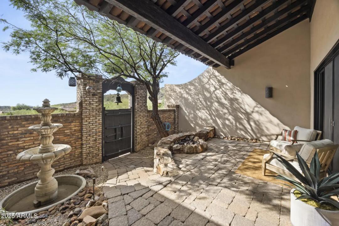 Real Estate Picture 36