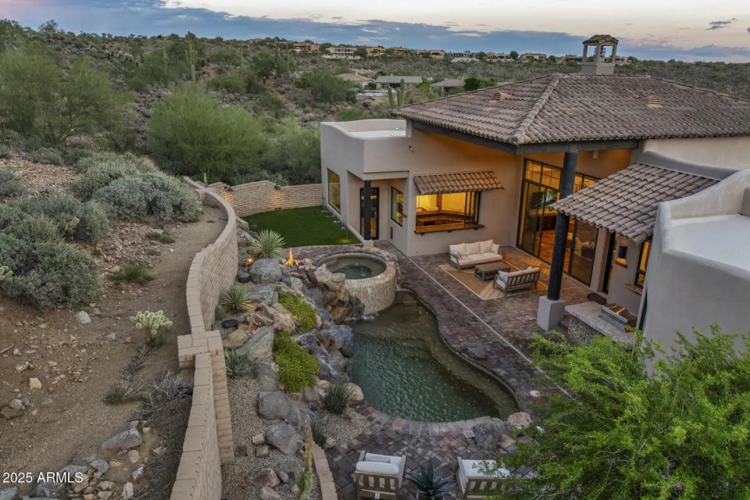 Real Estate Picture 34