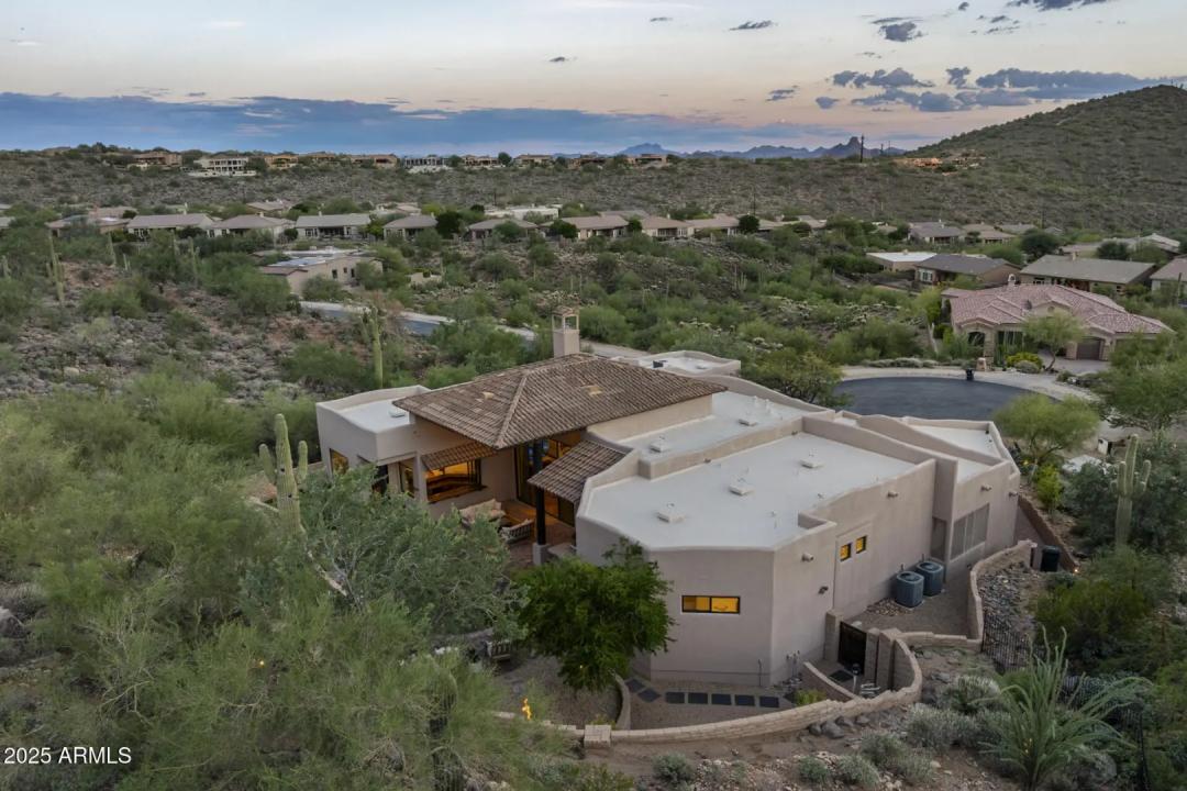 Real Estate Picture 35