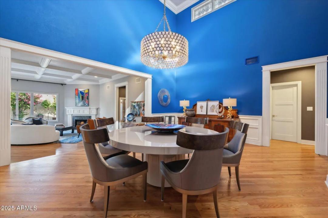 Real Estate Picture 5