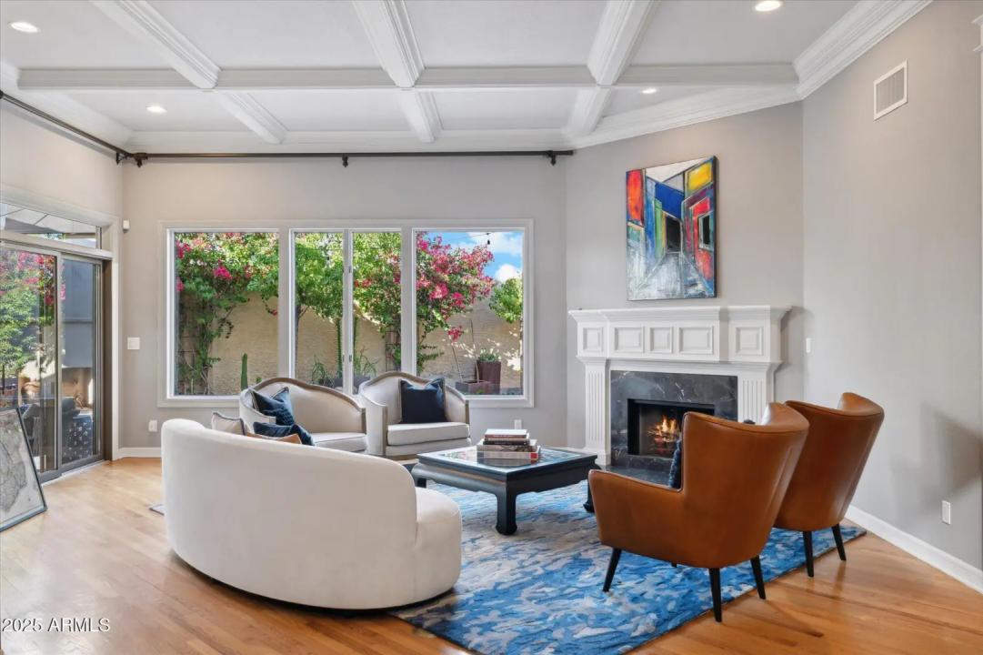 Real Estate Picture 6
